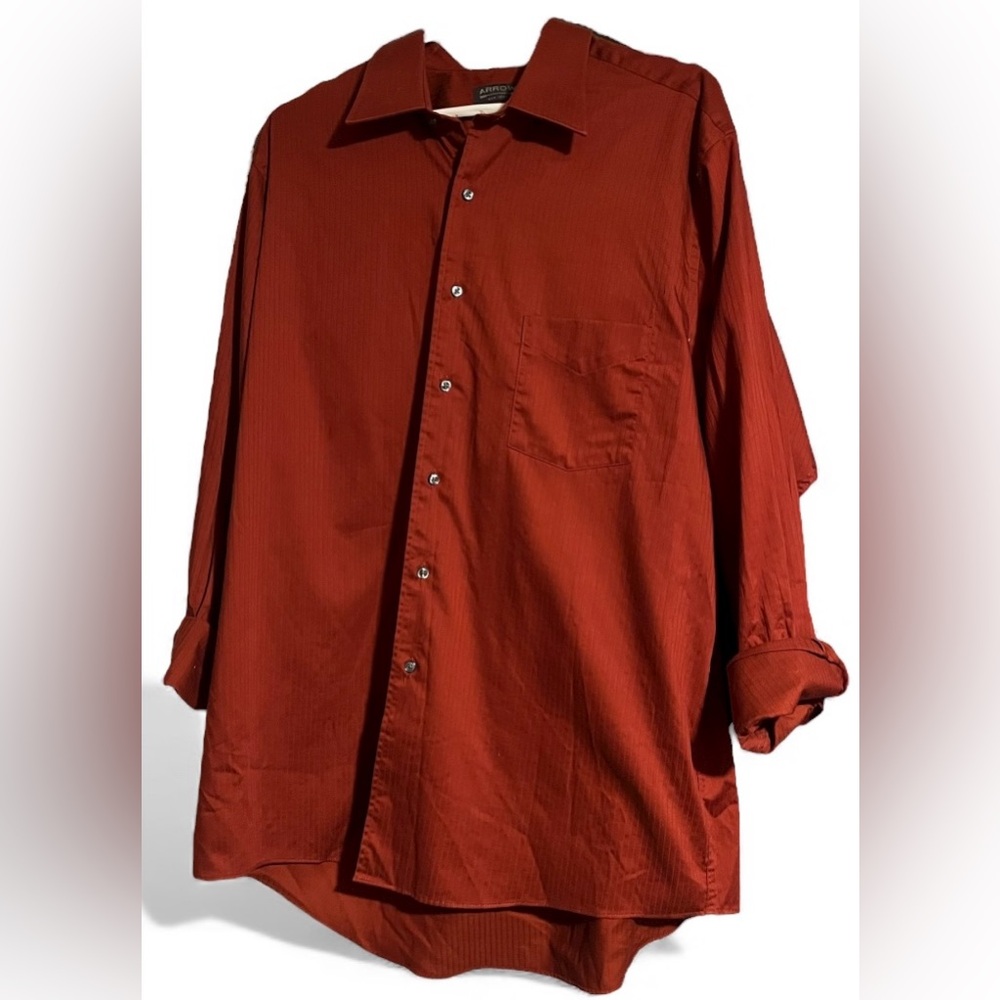Arrow Red Button-Up Satin Twill Shirt Large